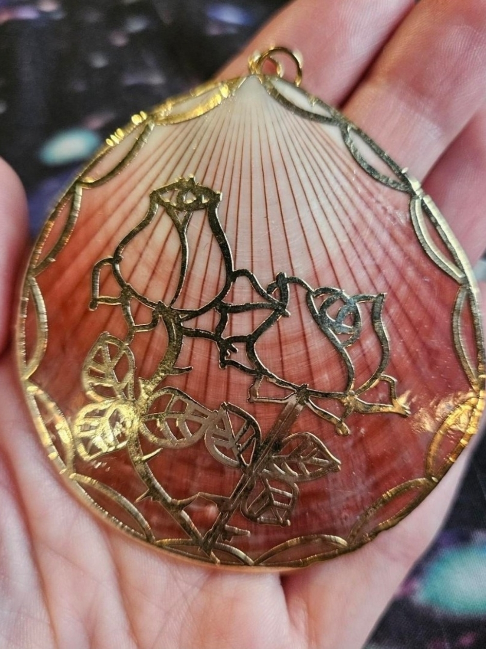 Bohemian Style Costume Gold Trimmed Rose Scallop 2.5" Sea Shell Pendant